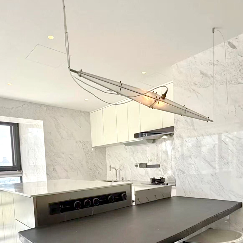 Lampadario in Vetro LED dal De - Interior Design Years recensione e prezzo