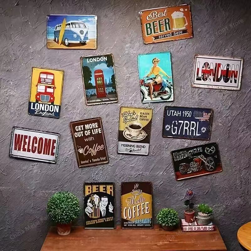 Decorazione da parete in metal - Interior Design Of Cafe recensione e prezzo